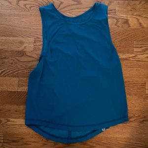 Lululemon cross back blue tank